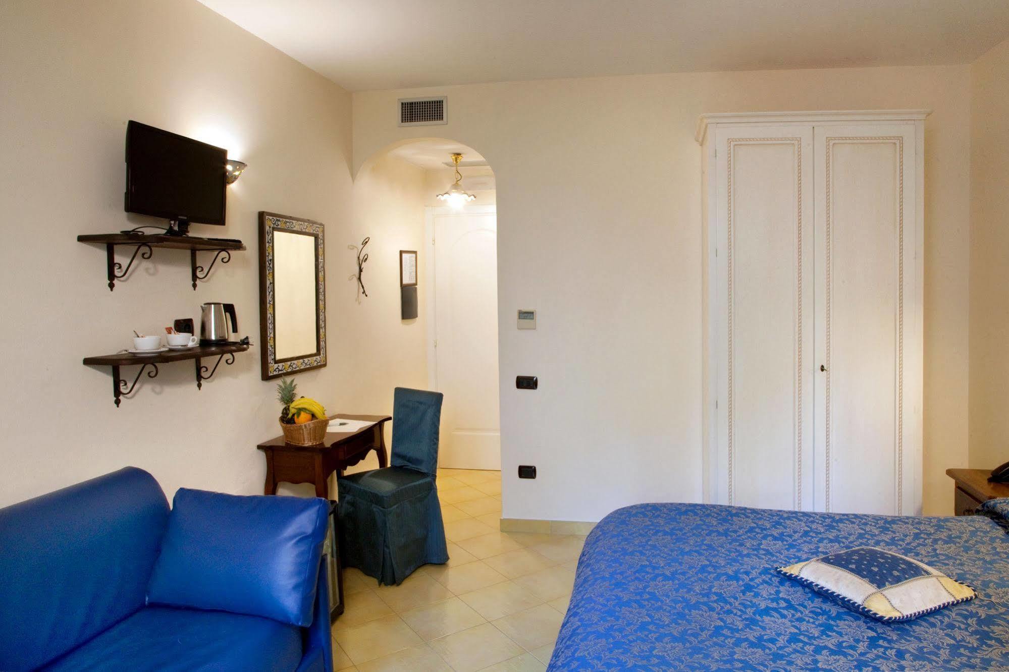 Albergo L'Antico Convitto Amalfi Exterior foto